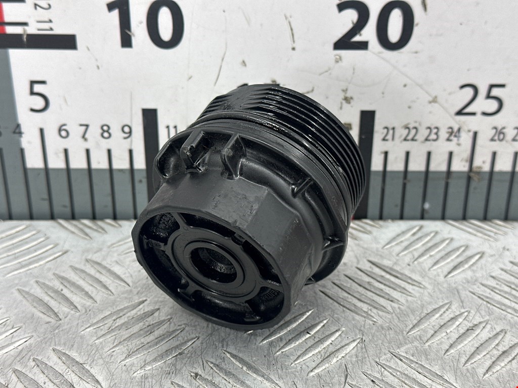 Крышка масляного фильтра Toyota Corolla 9 (2001-2007)