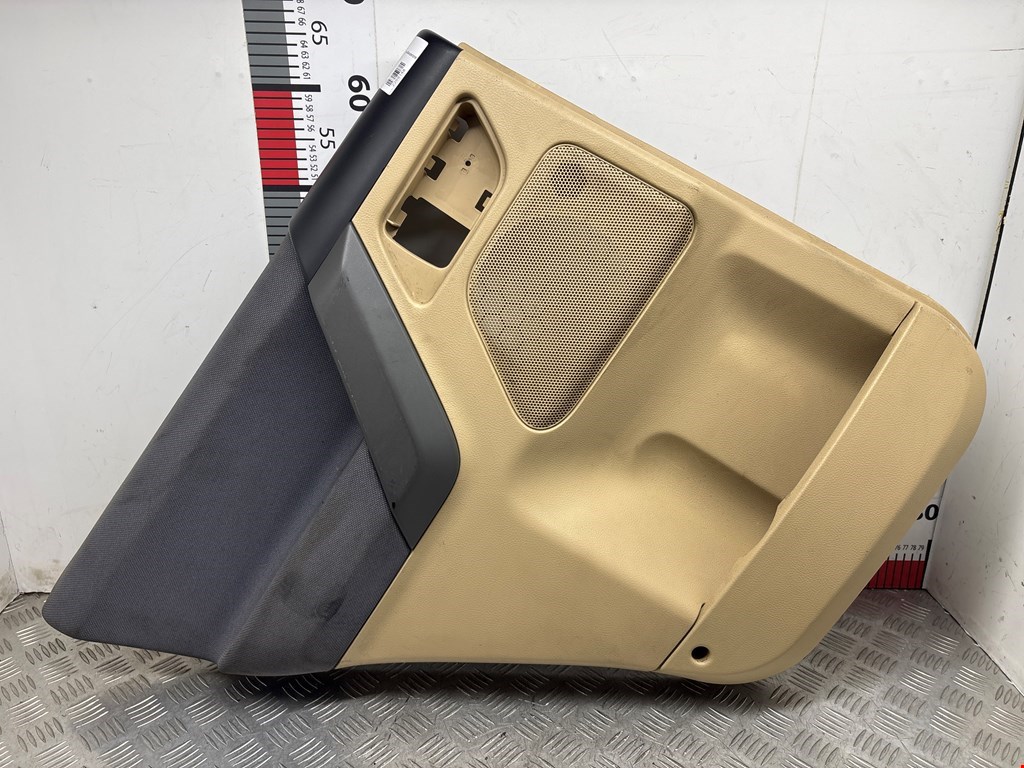 Обшивка двери задняя левая LAND ROVER Freelander II 2006-2014