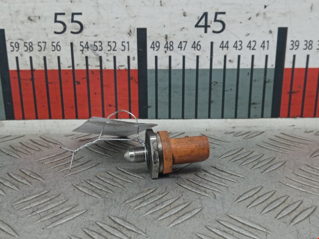 Датчик давления топлива VOLKSWAGEN Sharan 2010-н.в.