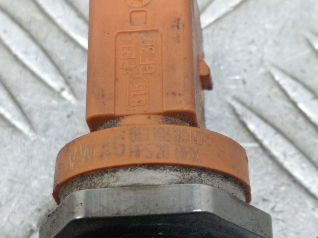 Датчик давления топлива VOLKSWAGEN Sharan 2010-н.в.