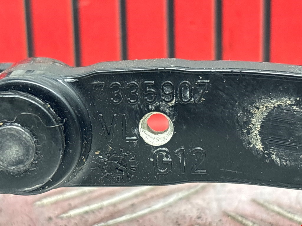 Ограничитель открывания двери BMW 7er 7 серия G11/G12 2015-2022