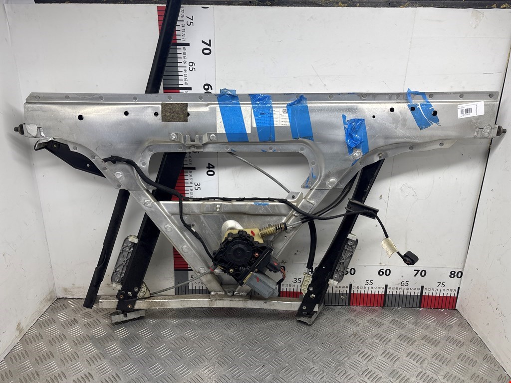 Стеклоподъемник передний правый AUDI TT 8N 1998-2006