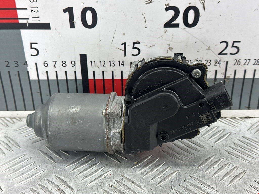 Моторчик стеклоочистителя передний Mitsubishi ASX (2010-2023)