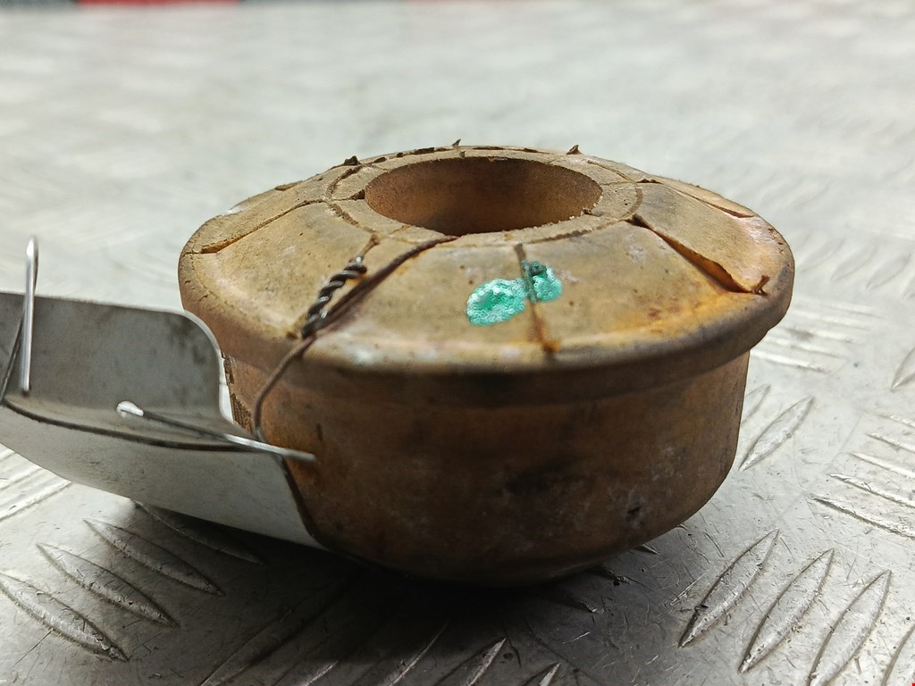 Отбойник амортизатора Volkswagen Passat 5 GP (2000-2005)