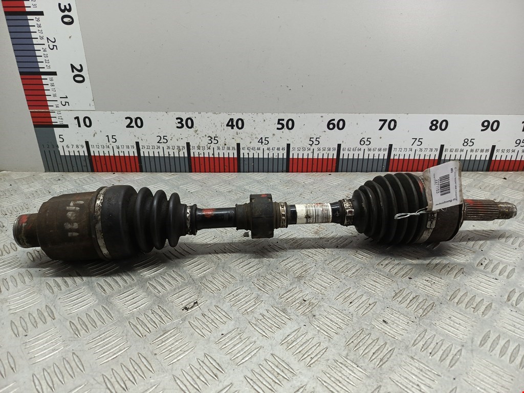 Полуось передняя правая (приводной вал шрус) Honda Civic 8 (2005-2011)