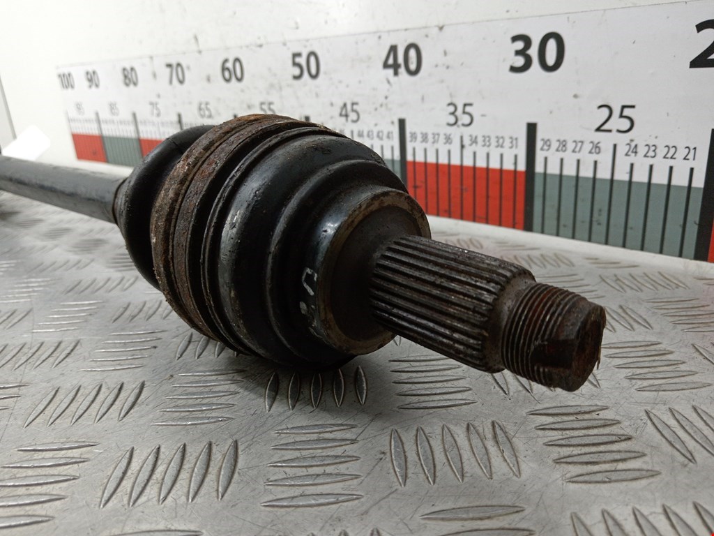 Полуось (привод, приводной вал) задняя правая BMW X5 E53 1999-2006