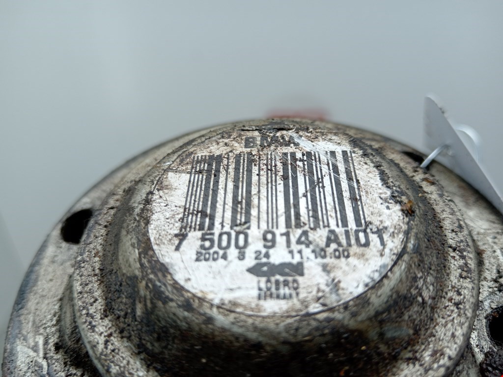 Полуось (привод, приводной вал) задняя правая BMW X5 E53 1999-2006