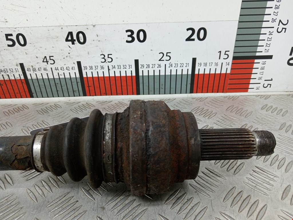 Полуось (привод, приводной вал) задняя левая BMW X5 E70 2007-2013