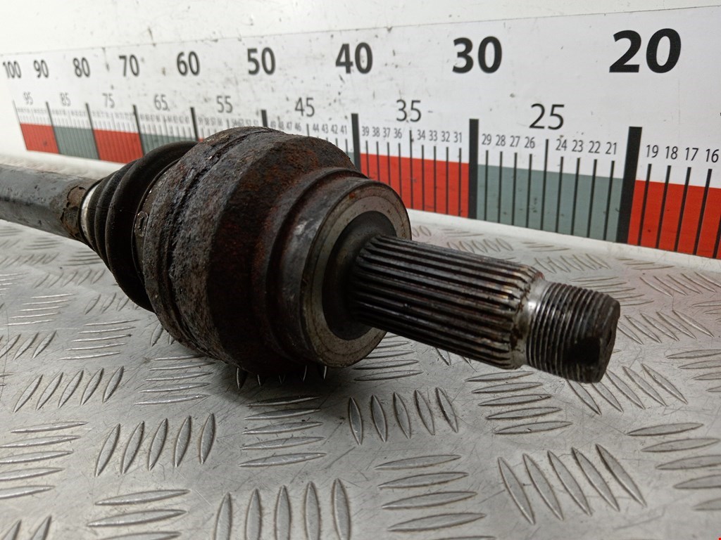 Полуось (привод, приводной вал) задняя левая BMW X5 E70 2007-2013