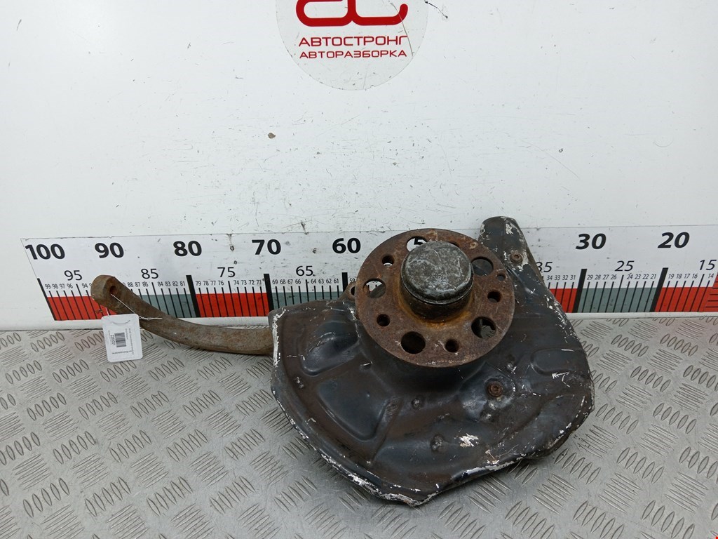 Ступица (кулак цапфа) передняя левая Mercedes E-Class (W211) (2002-2009)