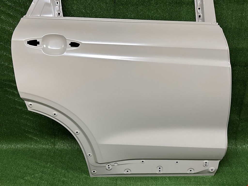 Дверь задняя правая GEELY Tugella 2019-2024