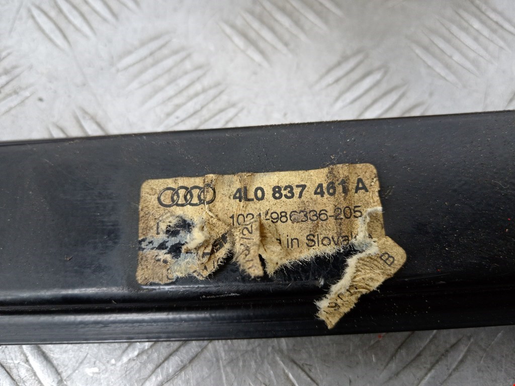 Стеклоподъемник передний левый AUDI Q7 I 2006-2015