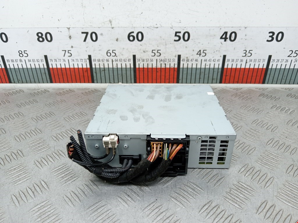 Усилитель акустической системы AUDI Q7 I 2006-2015