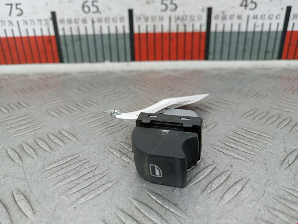 Кнопка стеклоподъемника AUDI Q7 I 2006-2015