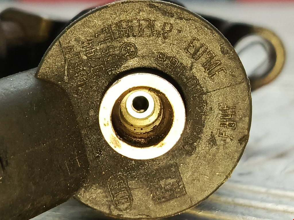 Форсунка дизельная электрическая FORD Focus II 2005-2011