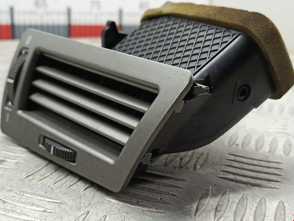 Дефлектор воздушный BMW 7er 7 серия E65/E66 2001-2008