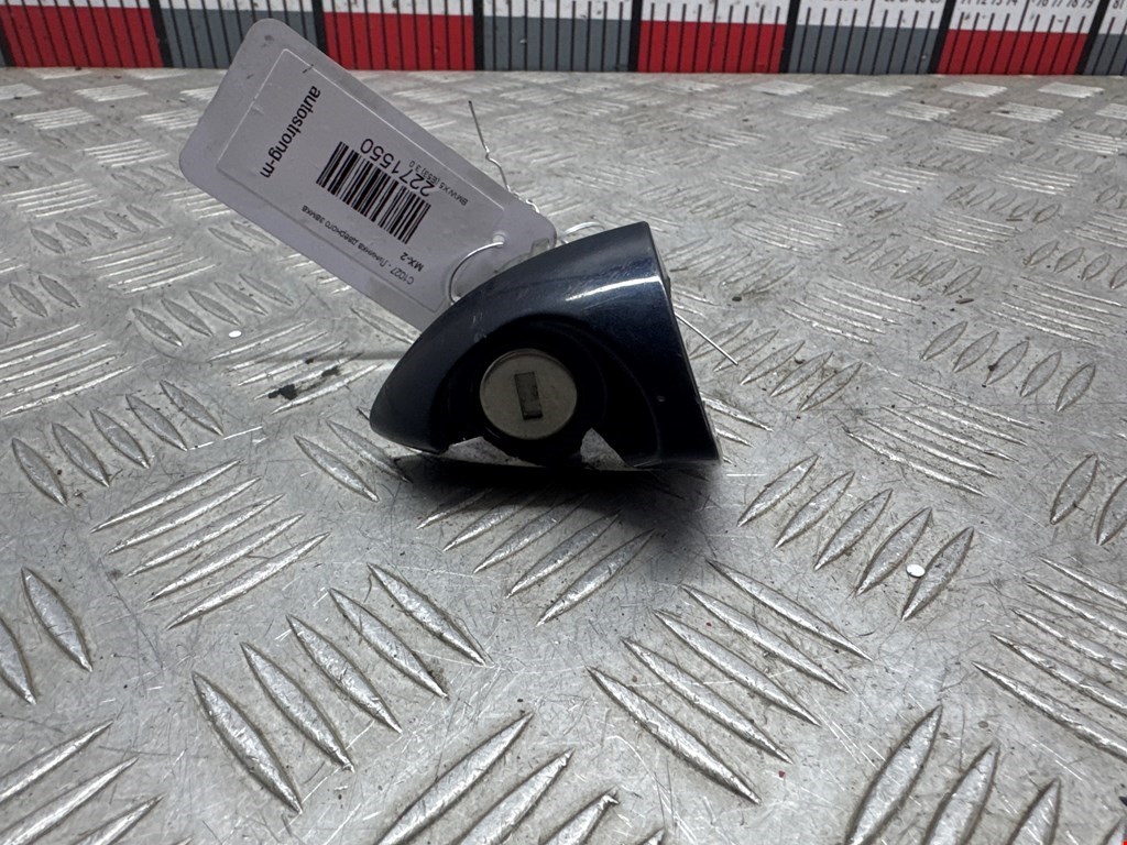 Вставка замка багажника BMW X5 E53 1999-2006