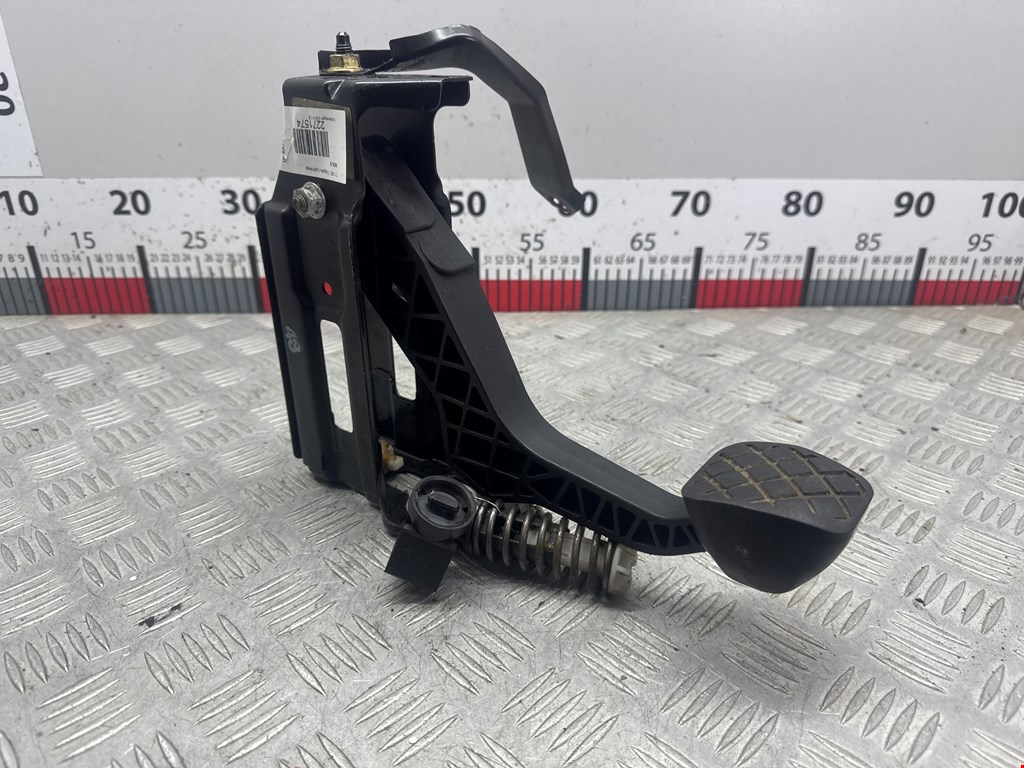 Педаль сцепления VOLKSWAGEN Golf IV 1997-2003