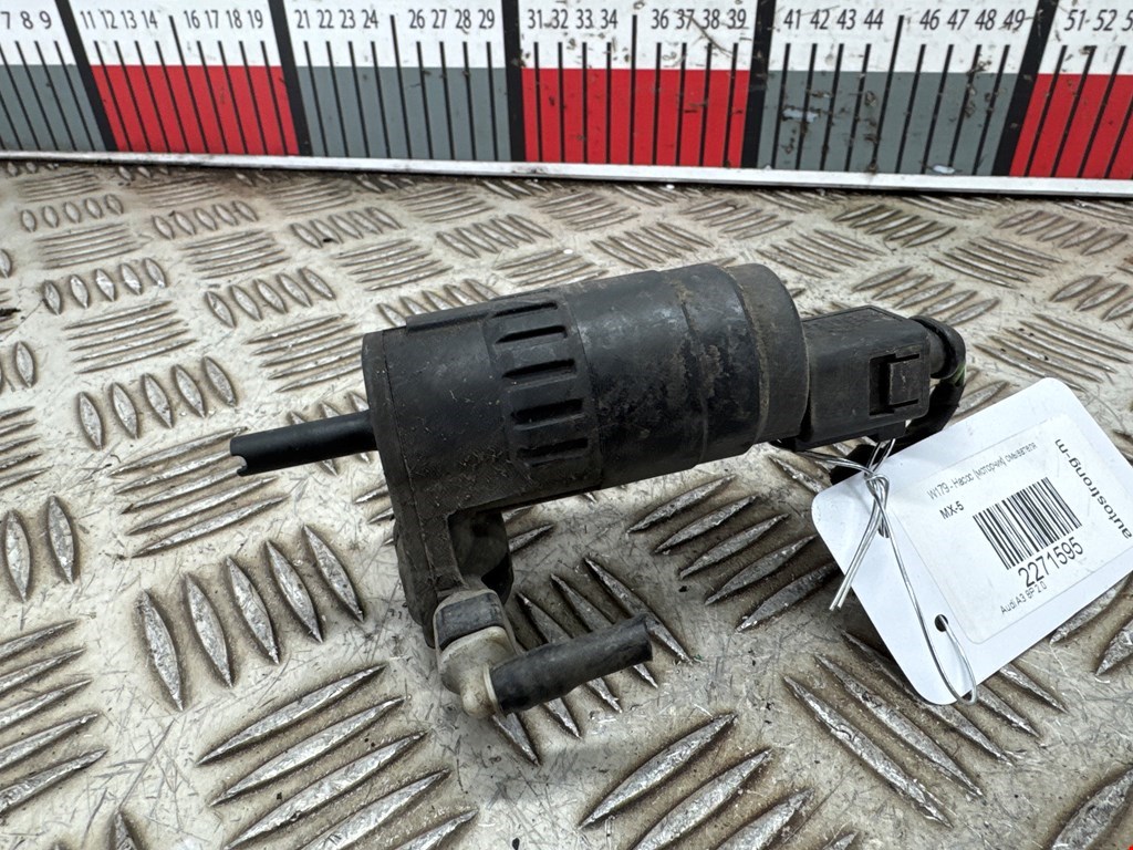 Насос (моторчик) омывателя Audi A3 8P (2003-2013)