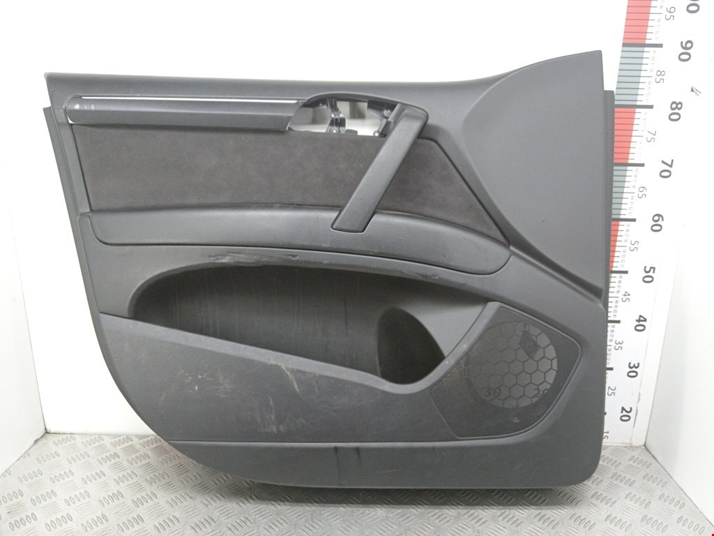 Обшивка (карта) двери передней левой Audi Q7 4L (2005-2015)