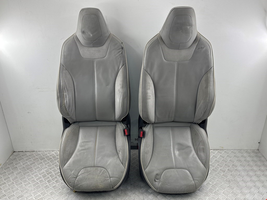 Салон (комплект сидений) Tesla Model S (2012-2023)