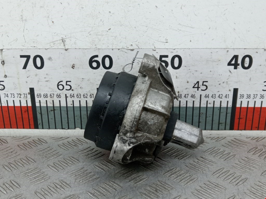 Подушка (опора) крепления двигателя BMW 5-Series (F07/F10/F11/F18) (2009-2017)