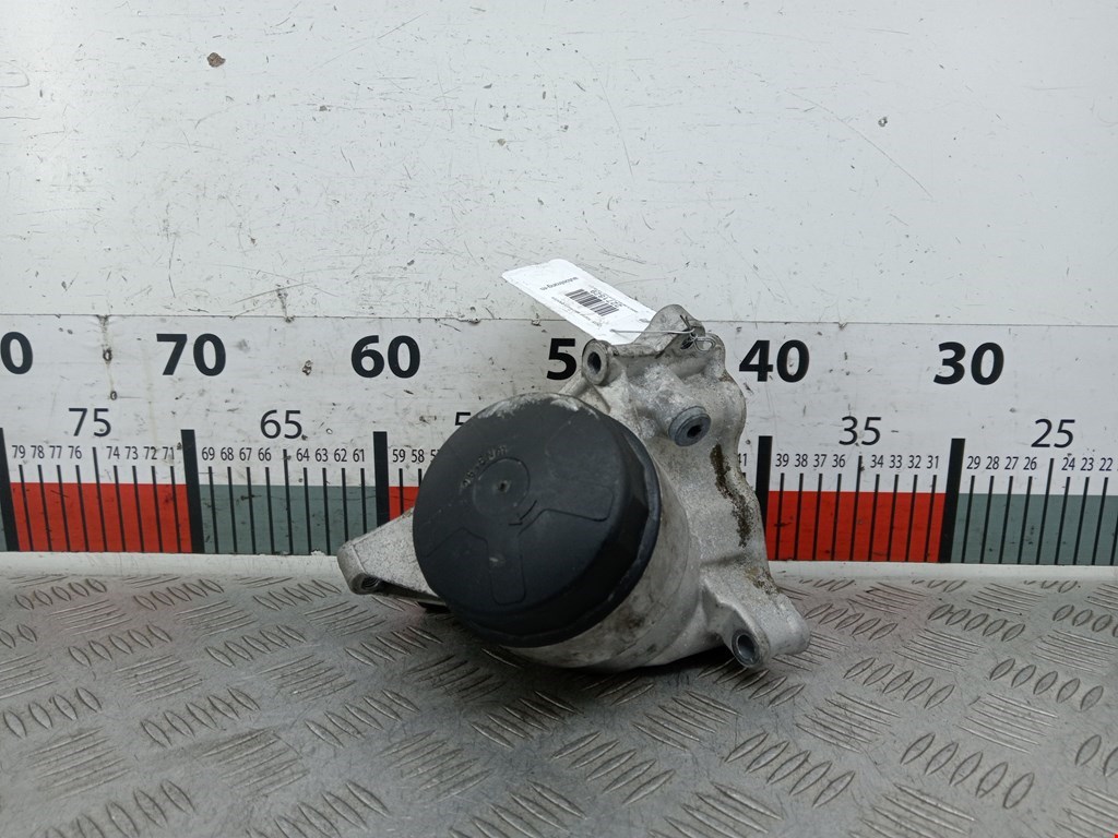 Корпус масляного фильтра BMW 5-Series (F07/F10/F11/F18) (2009-2017)