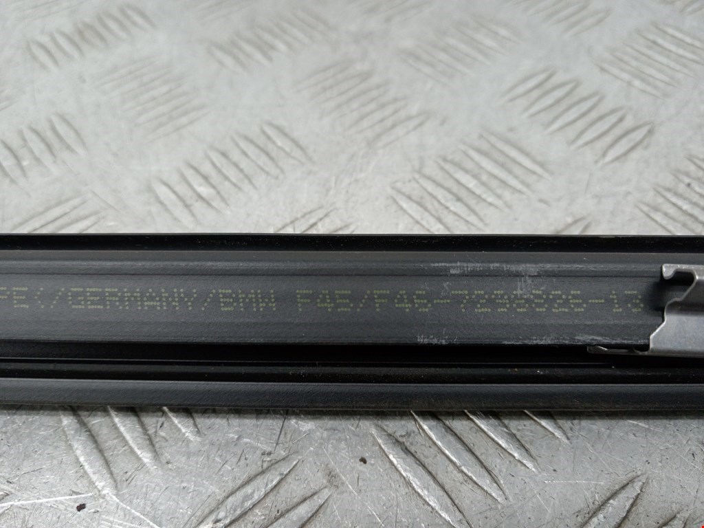 Уплотнитель (внутри) BMW 2er Grand Tourer F46 2015-2022