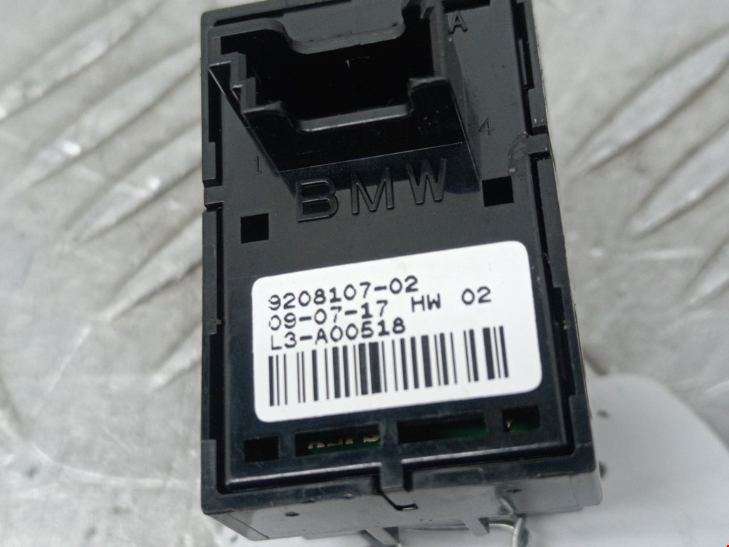 Кнопка стеклоподъемника BMW 2er Grand Tourer F46 2015-2022