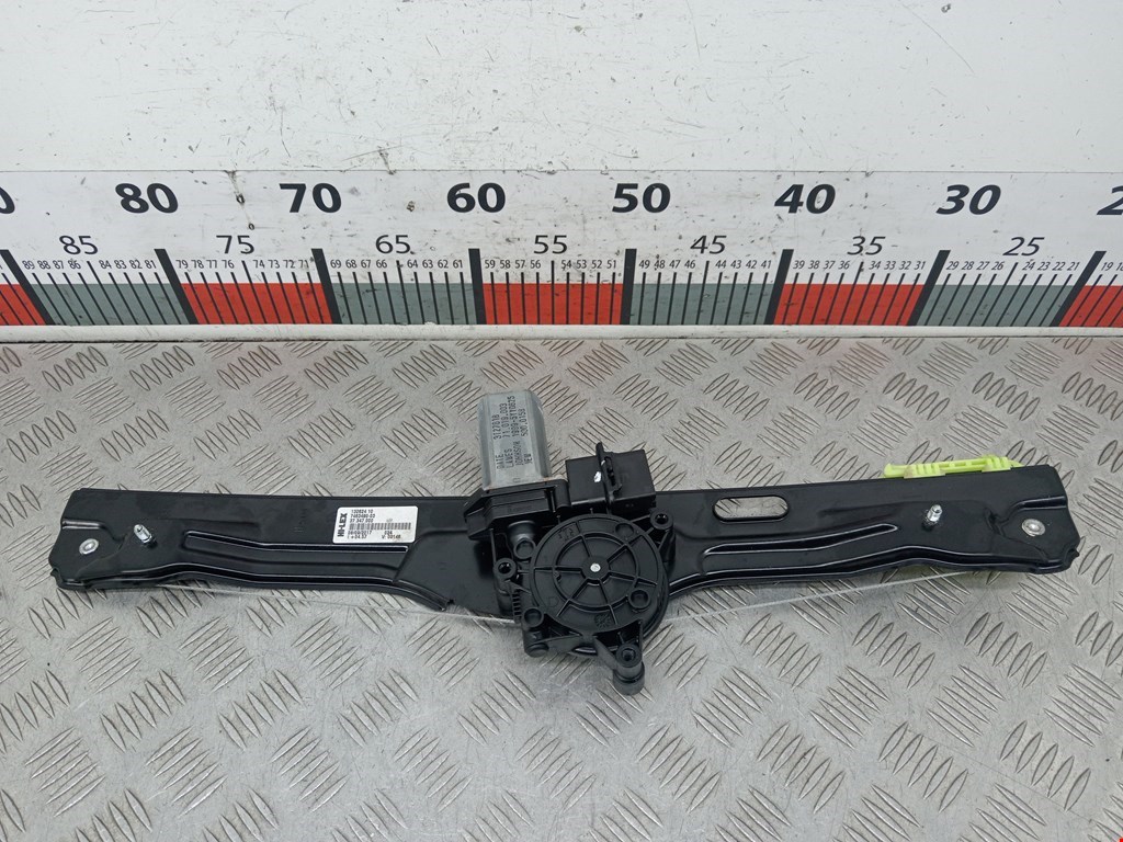 Стеклоподъемник задний правый BMW 2er Grand Tourer F46 2015-2022