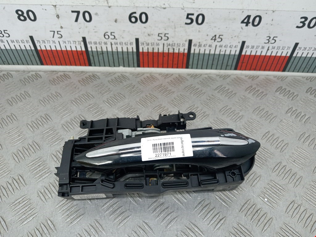 Ручка двери задней наружная правая BMW 5er 5 серия F10/F11/F07 2009-2017