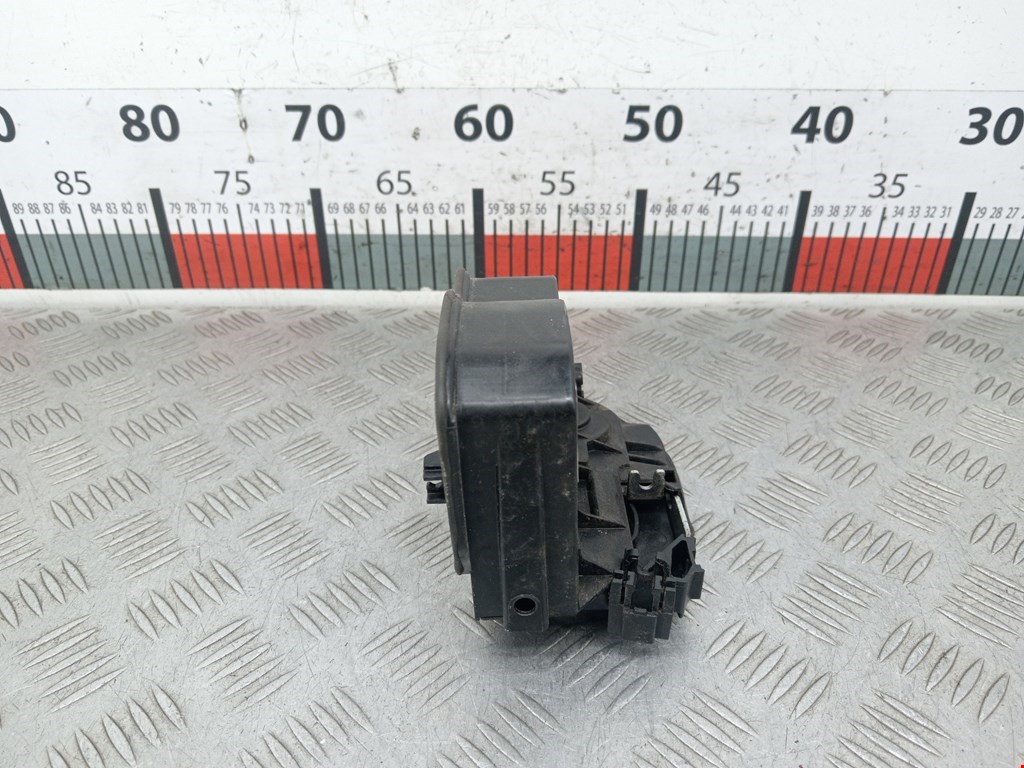 Замок двери передней левой BMW 5er 5 серия F10/F11/F07 2009-2017