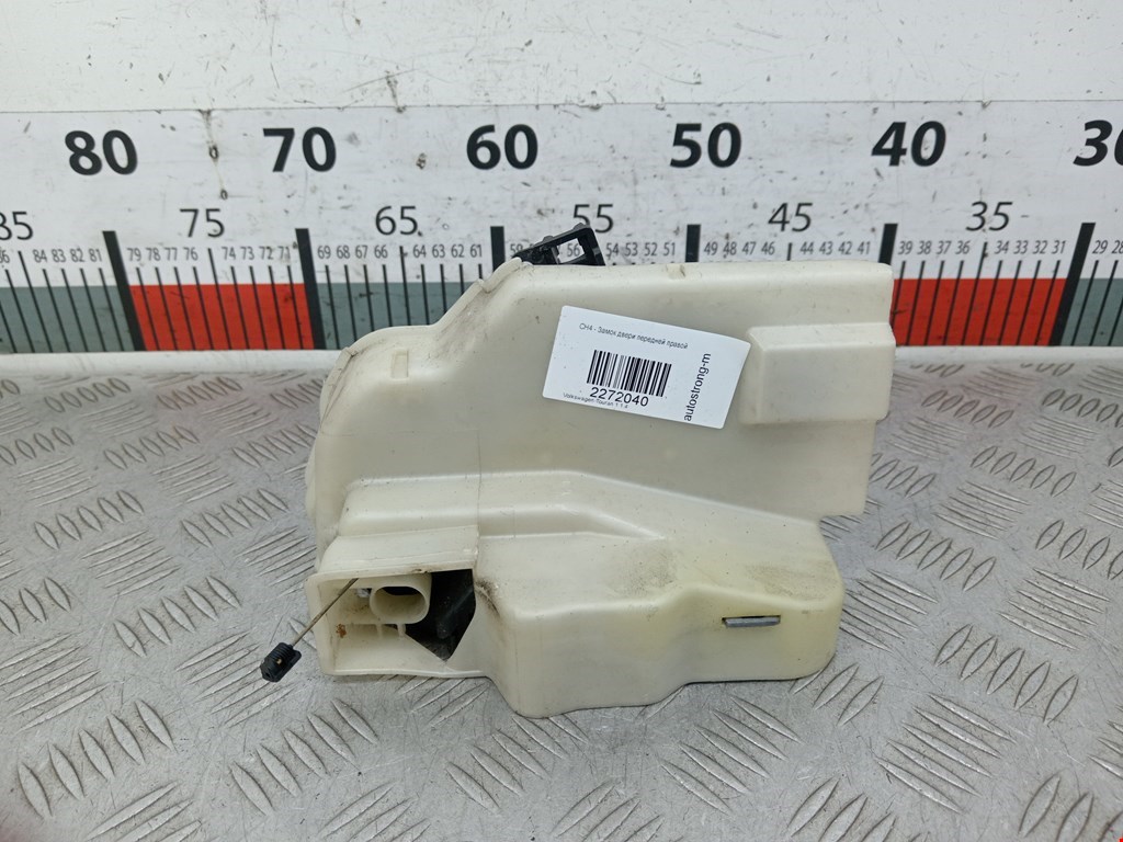 Замок двери передней правой VOLKSWAGEN Touran 2003-2010