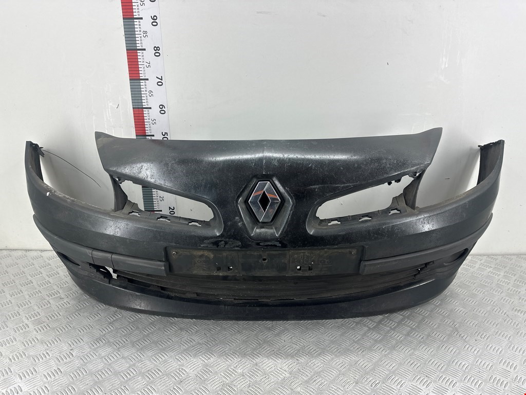 Бампер передний Renault Clio 3 (2005-2012)