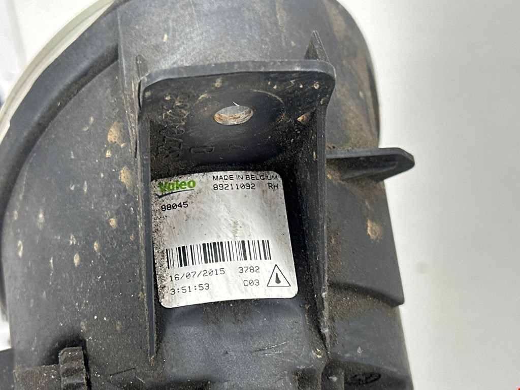 Фара противотуманная правая (ПТФ) RENAULT Clio 2005-2012