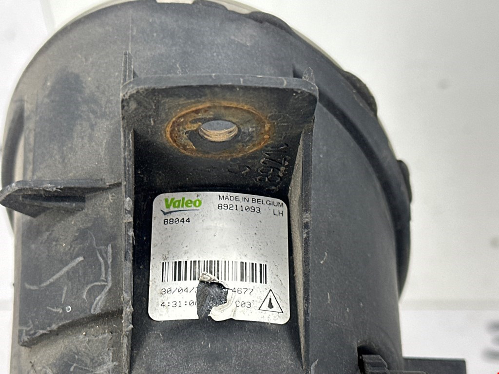 Фара противотуманная левая (ПТФ) RENAULT Clio 2005-2012