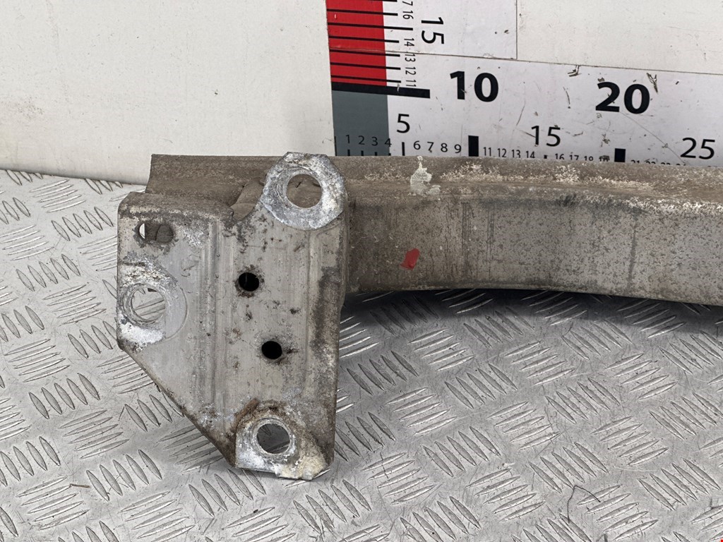 Усилитель переднего бампера (передний) RENAULT Clio 2005-2012