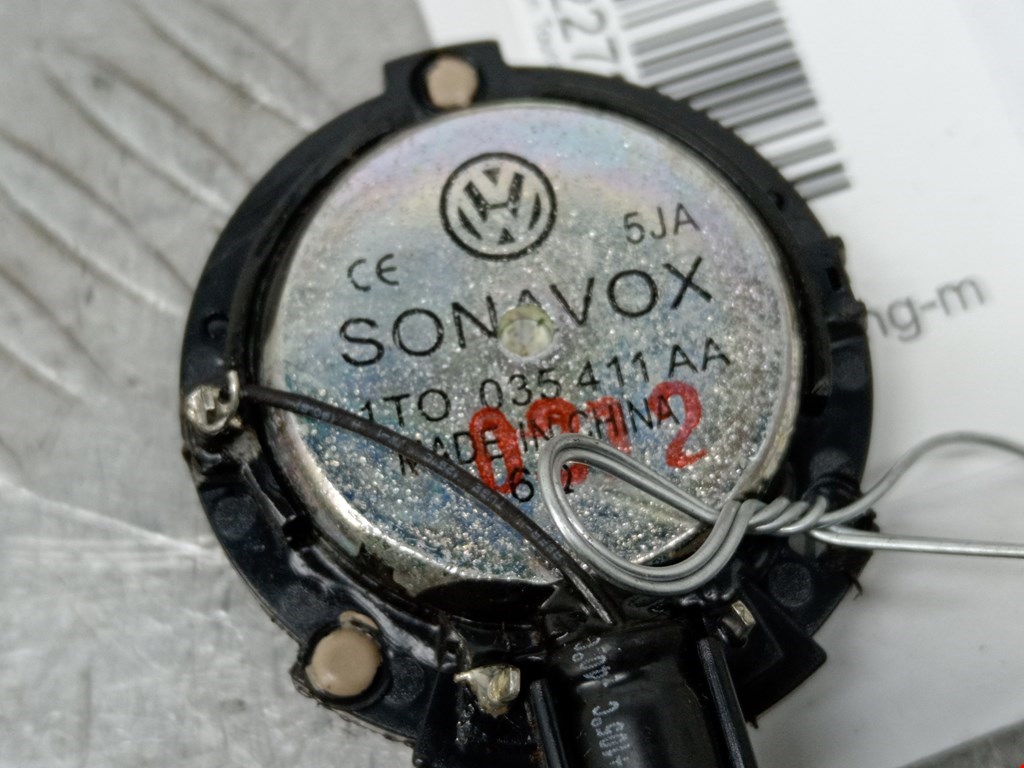 Динамик VOLKSWAGEN Touran 2003-2010