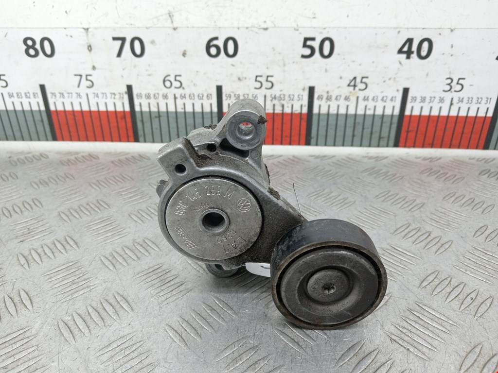 Натяжитель ремня генератора (приводного поликлинового ремня Volkswagen Tiguan 1 (2007-2016)