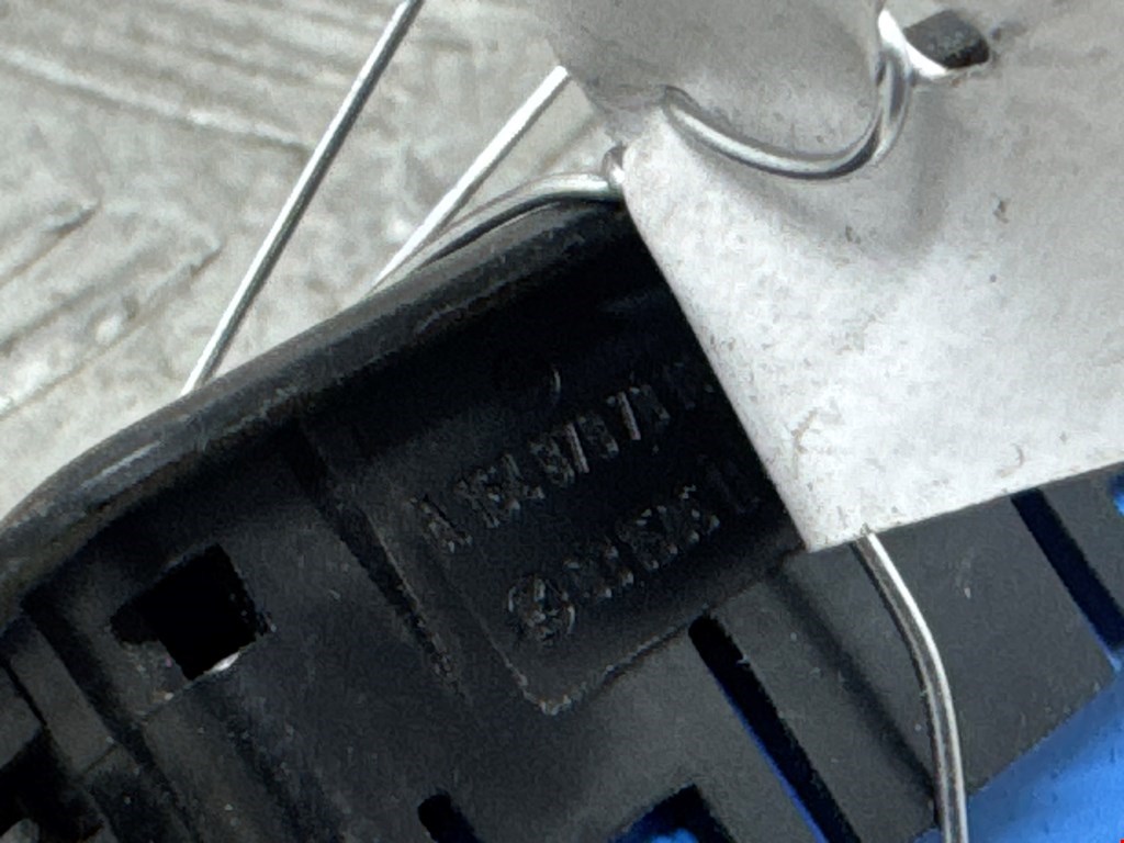 Переключатель регулировки сиденья (кнопка) MERCEDES-BENZ M-Class W164 ML 2005-2011