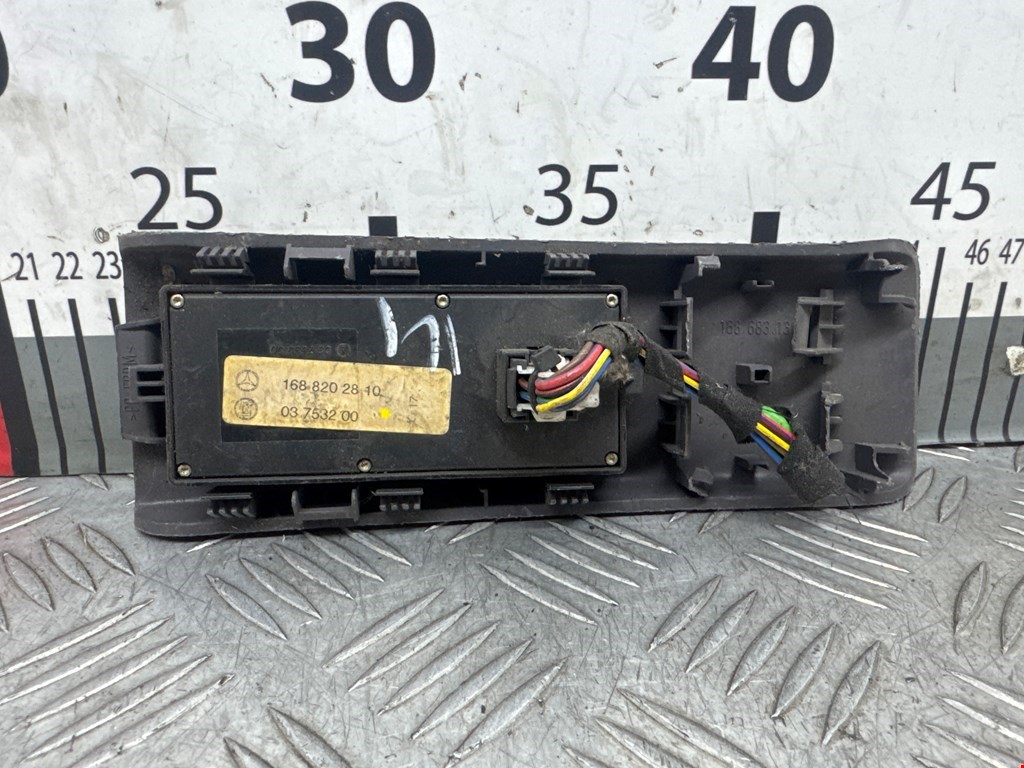 Блок управления стеклоподъемниками MERCEDES-BENZ A-Class W168 1997-2004