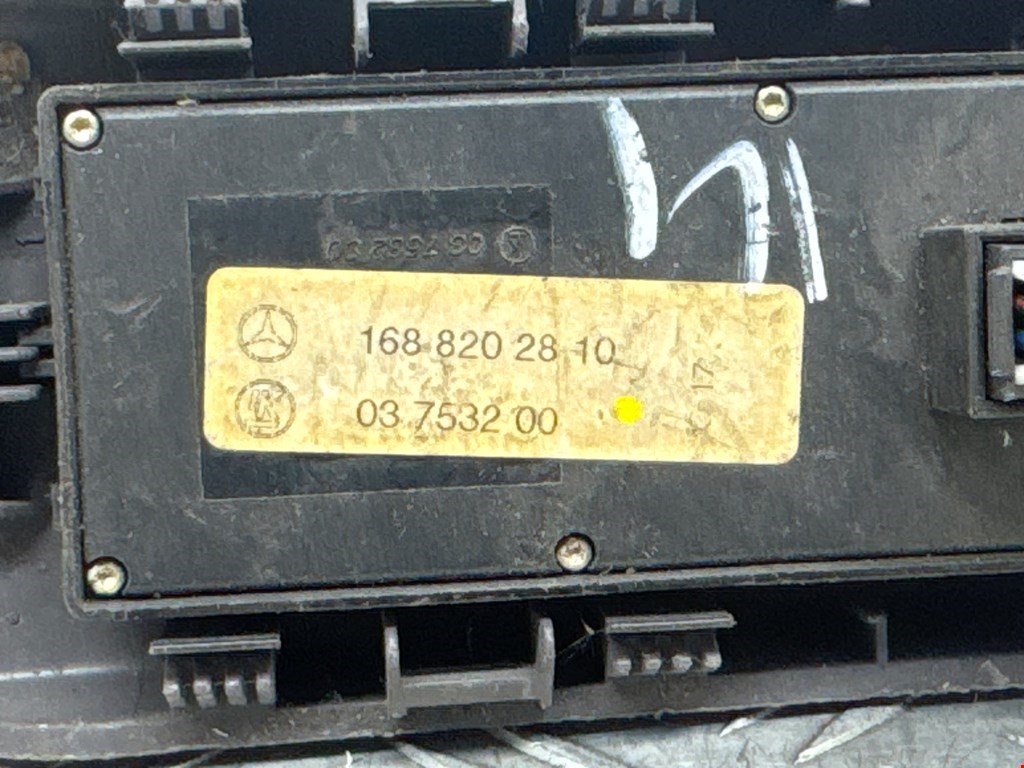 Блок управления стеклоподъемниками MERCEDES-BENZ A-Class W168 1997-2004