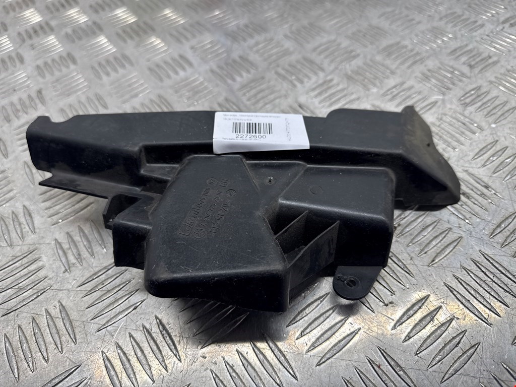 Накладка (заглушка молдинг) Mercedes C-Class (W204) (2006-2015)