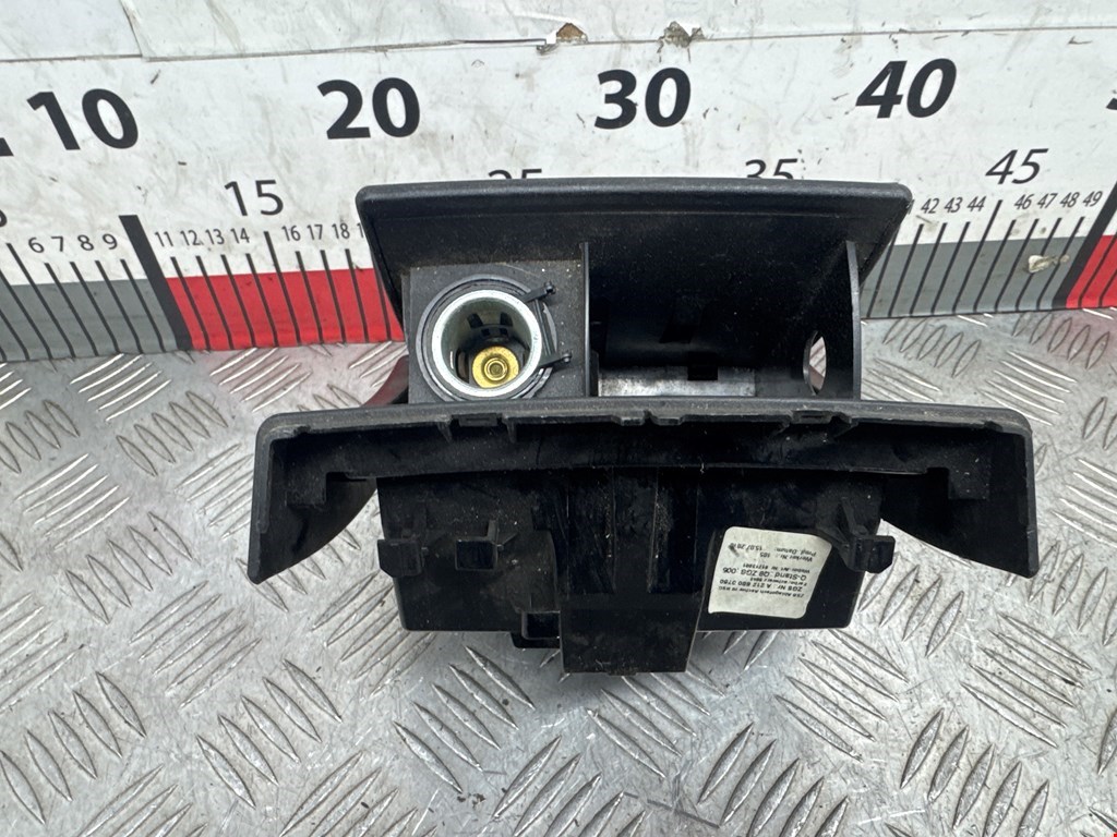 Пепельница Mercedes E-Class (W212) (2009-2016)