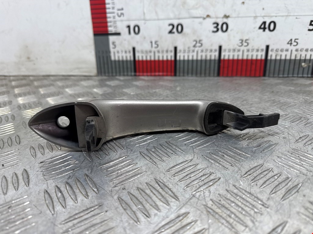 Ручка двери передней наружная правая BMW 5er 5 серия F10/F11/F07 2009-2017