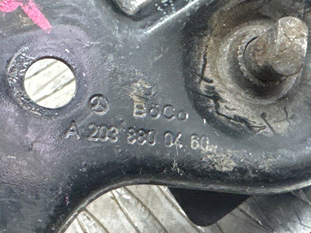 Замок капота MERCEDES-BENZ C-Class C-klasse W203 2000-2007