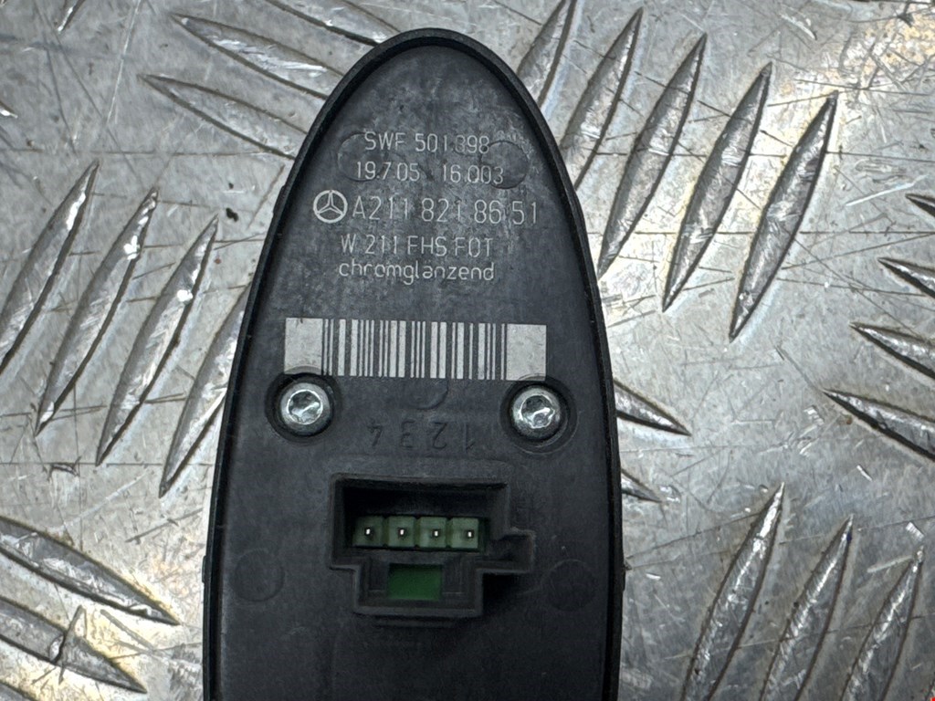 Кнопка стеклоподъемника MERCEDES-BENZ E-Class W211, S211 2002-2009