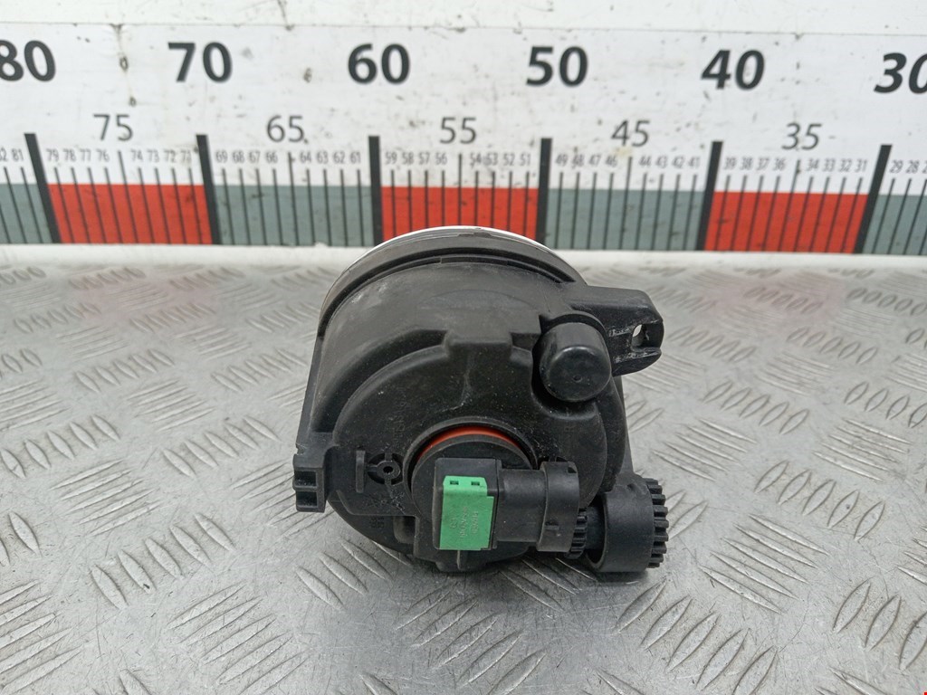 Фара противотуманная правая (ПТФ) BMW 5er 5 серия F10/F11/F07 2009-2017