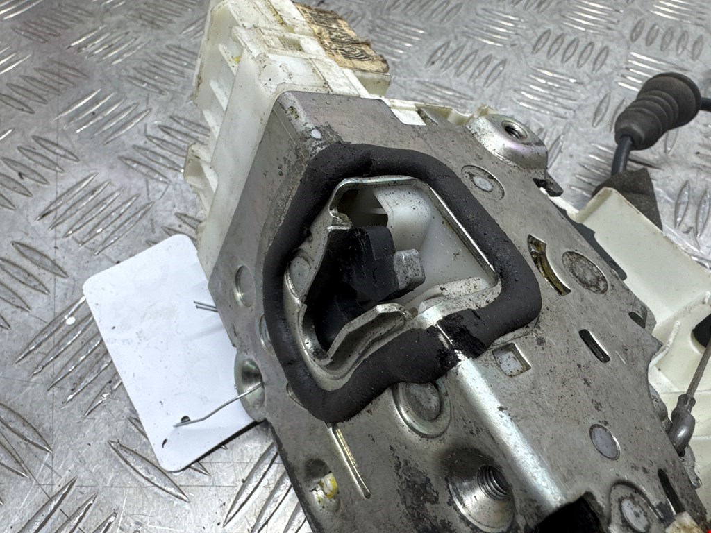 Замок двери задней левой MERCEDES-BENZ GL-Class I X164 2006-2012