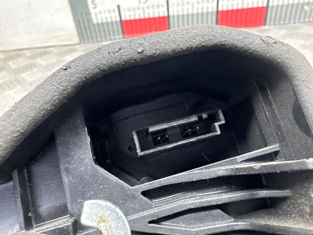 Замок двери передней левой BMW 5er 5 серия F10/F11/F07 2009-2017